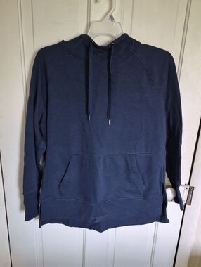 Athletic Works Navy Crewneck Pullover Sweatshirt